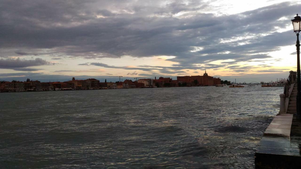 Dorsoduro461 Bed & Breakfast Venezia Eksteriør bilde